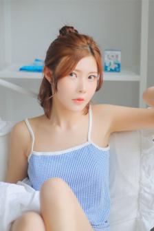 莫妮卡贝普奇
